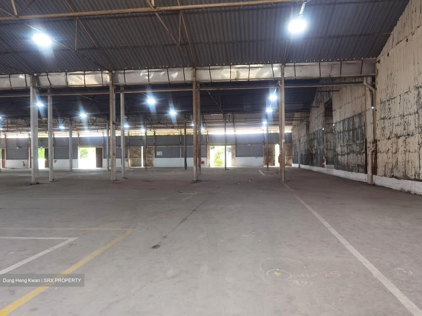 Pico Creative Centre (D12), Warehouse #554095821